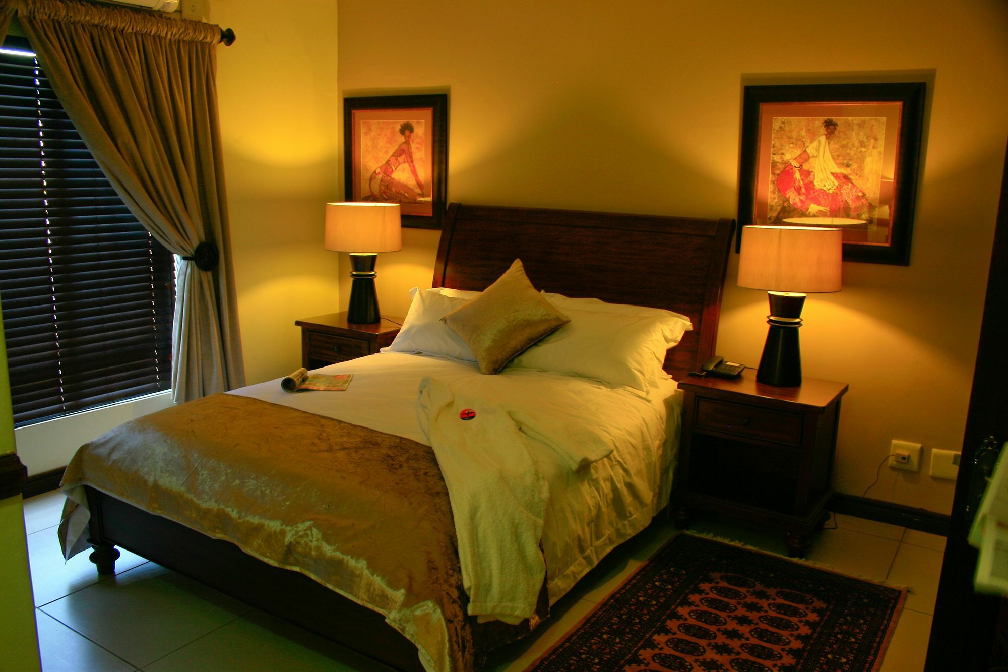 อีโคพาร์ค ลอดจ์ Hotel เซนทูเรียน ภายนอก รูปภาพ